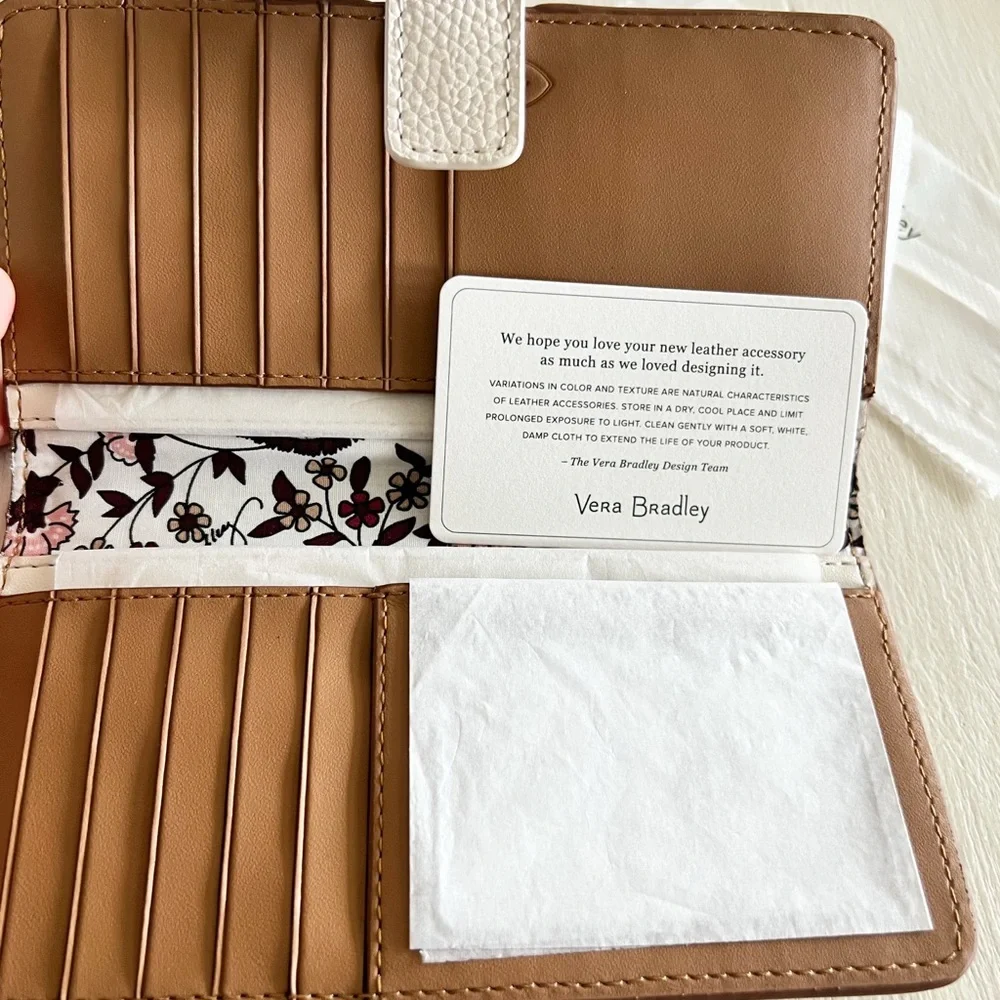 NWT: Vera Bradley Leather Finley Wallet in Fresh Coconut With Camel - Picture 3 of 10